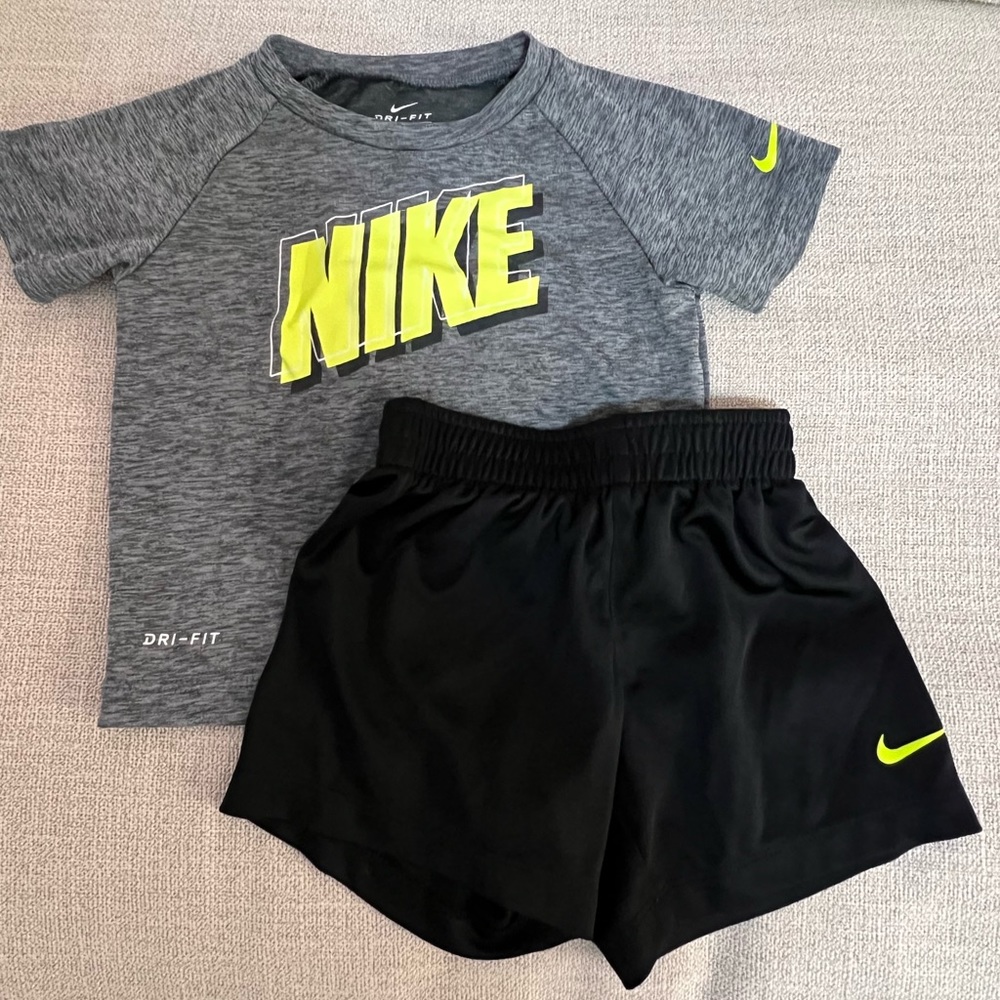 Nike DryFit Baby Set 18 Months